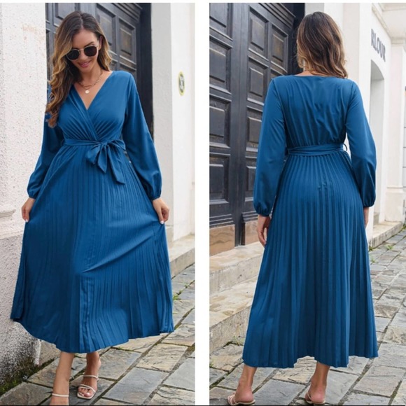 Blue Pleated Long Sleeve Surplice Maxi Dress - Picture 2 of 2